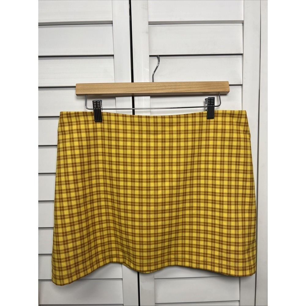 Urban Outfitters Gretchen Plaid Pelmet Mini Skirt Size XL Yellow NWT - Picture 4 of 10